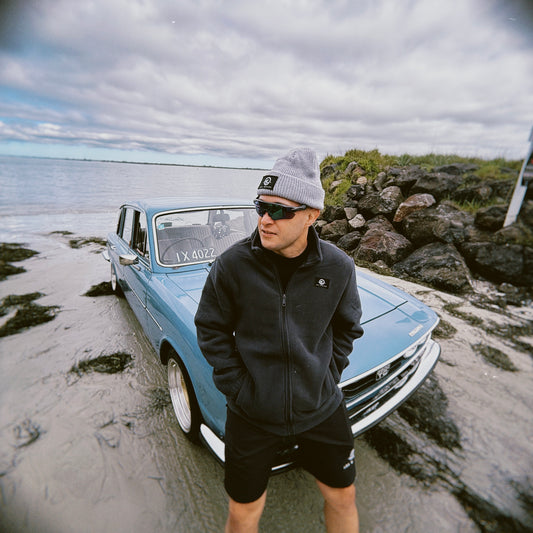 PŌKA KARA - ZIP FLEECE